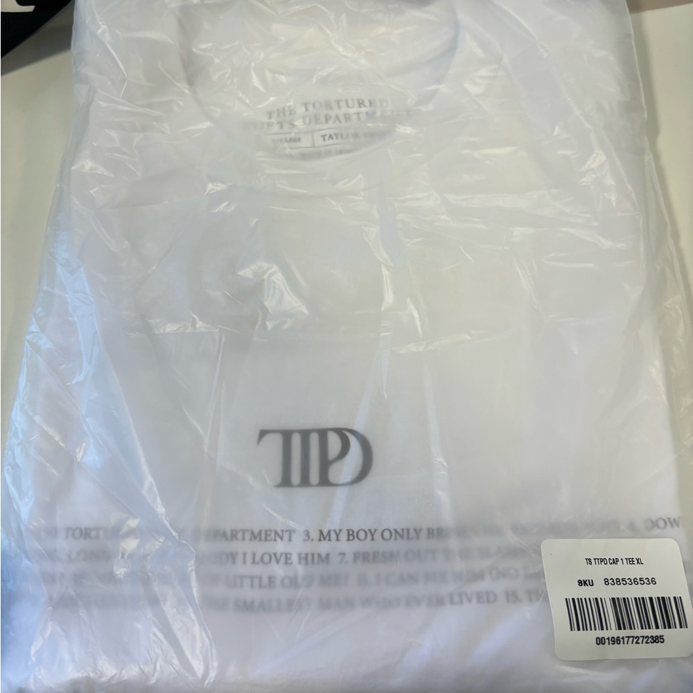 Taylor Swift x Capital One TTPD Exclusive ✨ T Shirt Tortured Poets Department